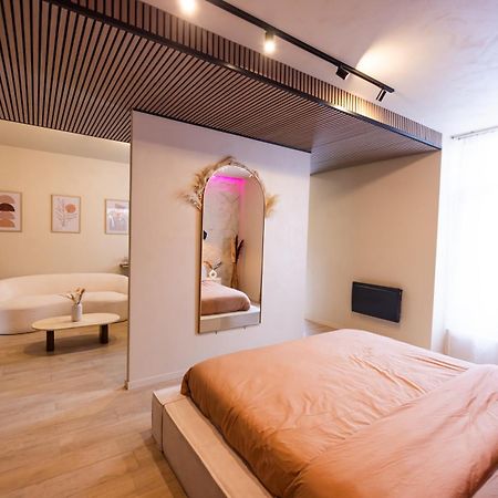 Harmony Room Suite Avec Balneo Angers Esterno foto